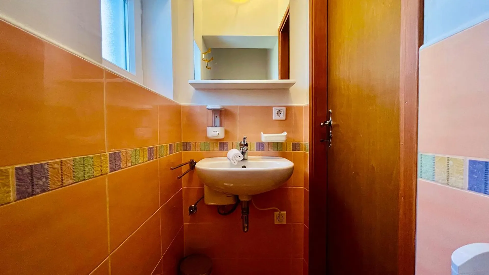 יאדראנובו Apartments - Villa Sidro